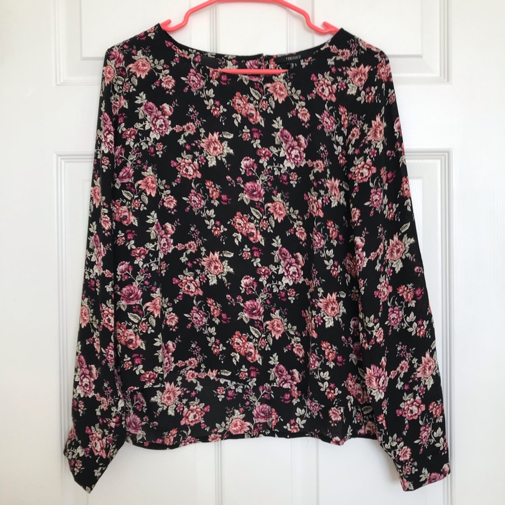 Gorgeous, Great Condition, Floral Blouse